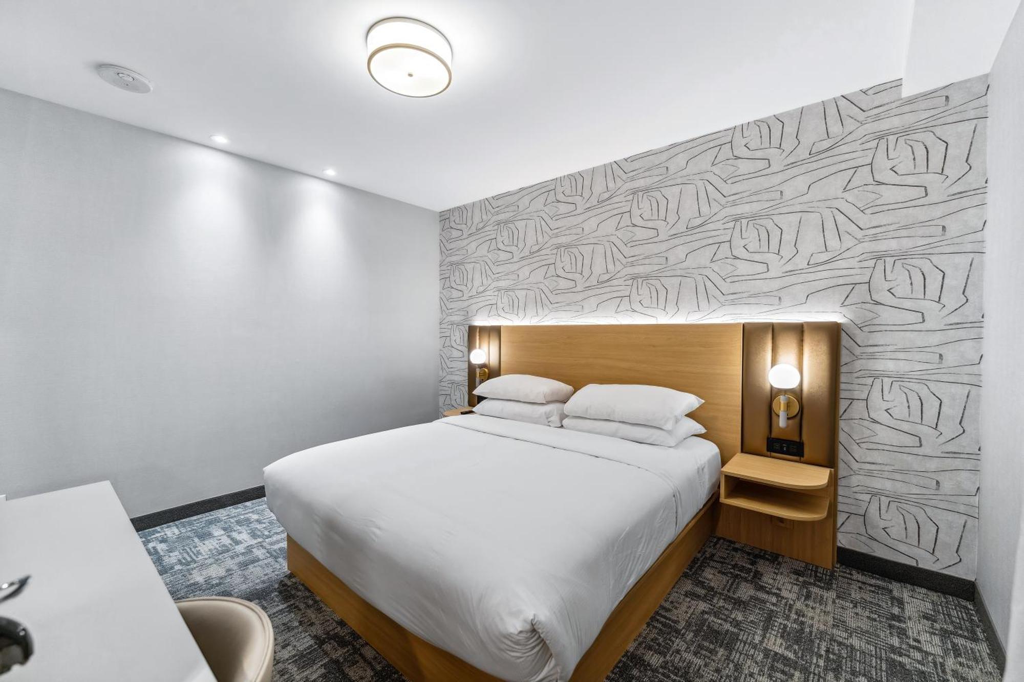 Tower Hotel At Fallsview Ниагарски водопад Екстериор снимка